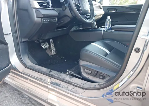 2025 Toyota Camry Se из США, поврежденный, VIN 4T1DBADK6SU510745